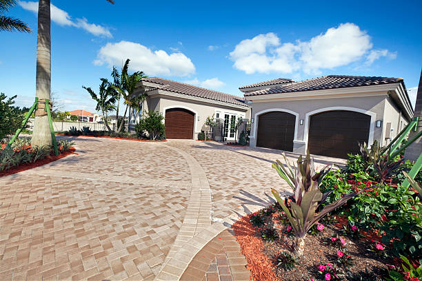 Best Decorative Driveway Paving in Tangerine, FL